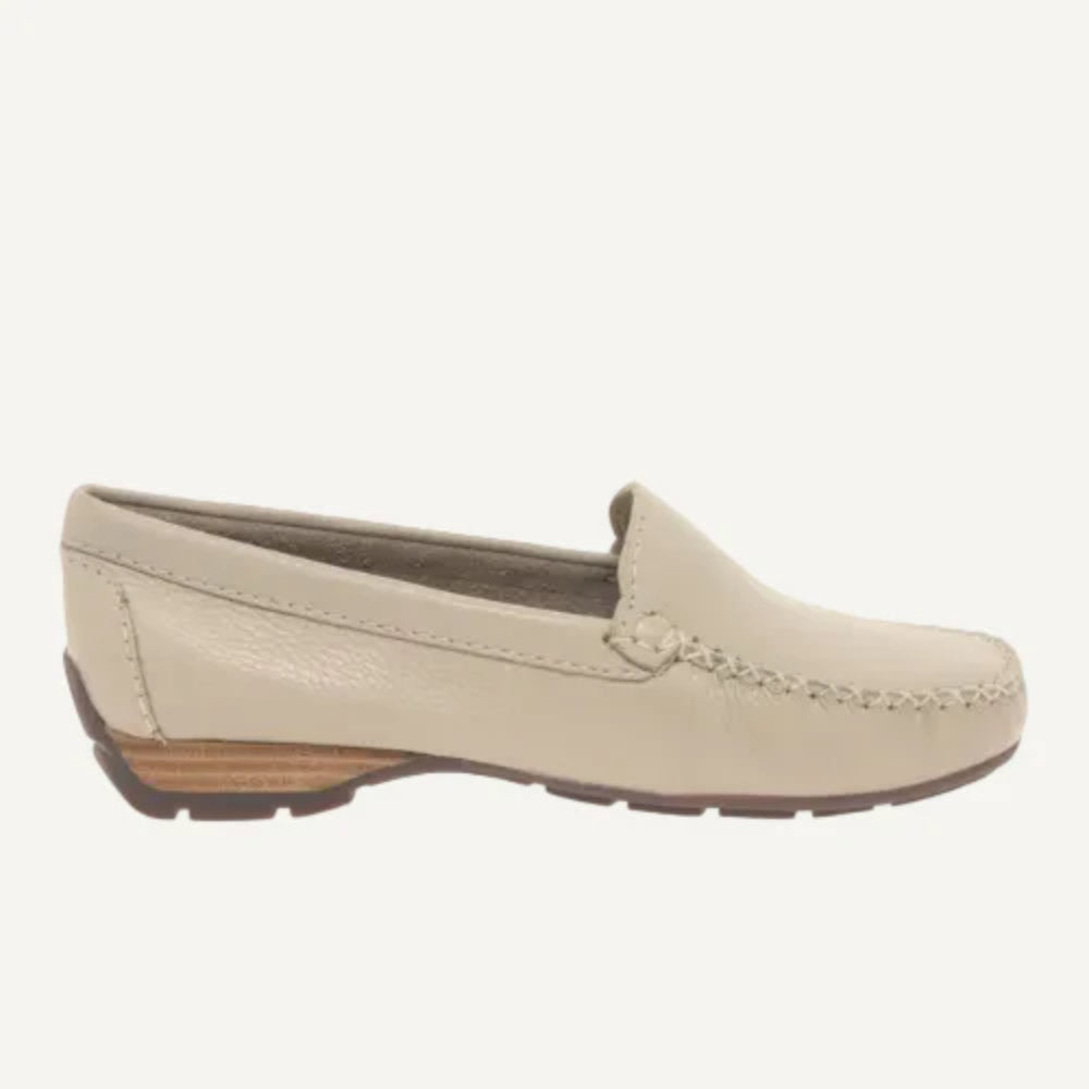 Maria Lya Alice Cream Moccasin