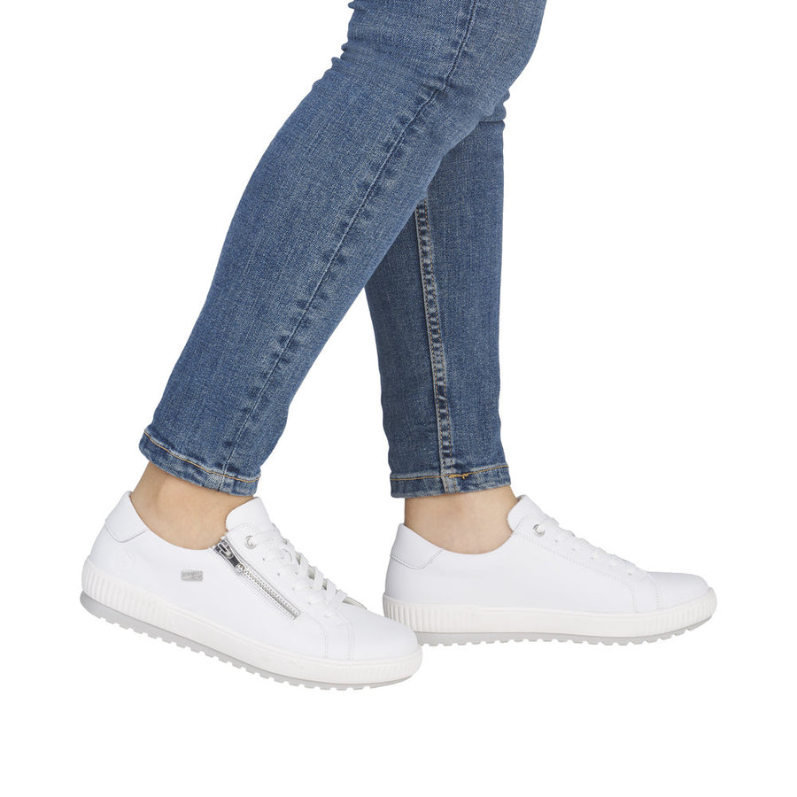 Remonte Maditta D0700-80 White Trainers