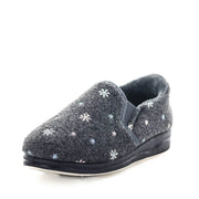 Grey slip-on slippers with embroidered white flowers and low cushioned sole